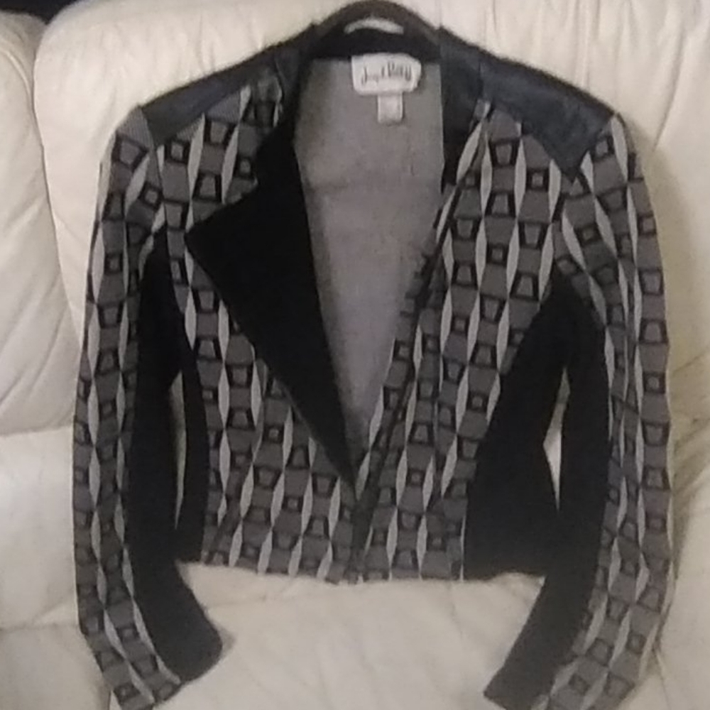 Designer lite jacket - Picture 2 of 4